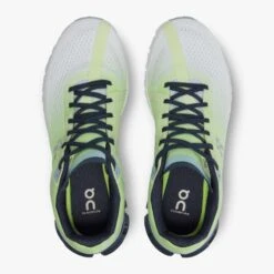 'On Running' Women's Cloudflow - Meadow / White -Dansko Shop 35.98685 cloudflow fw22 meadow white w g2 1024x1024@2x