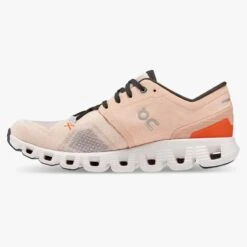 'On Running' Women's Cloud X 3 - Rose / Sand -Dansko Shop 60.98691 cloud x 3 fw22 rose sand w g4 1024x1024@2x